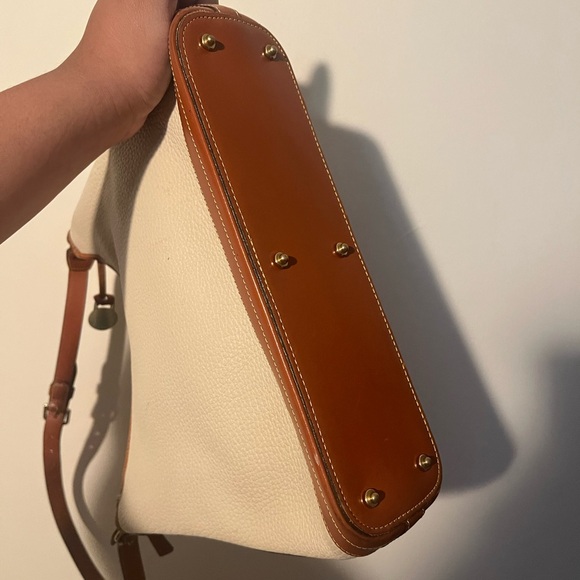 Vintage Dooney & Bourke R151 All-Weather Leather Hobo Shoulder Bag - Picture 13 of 14